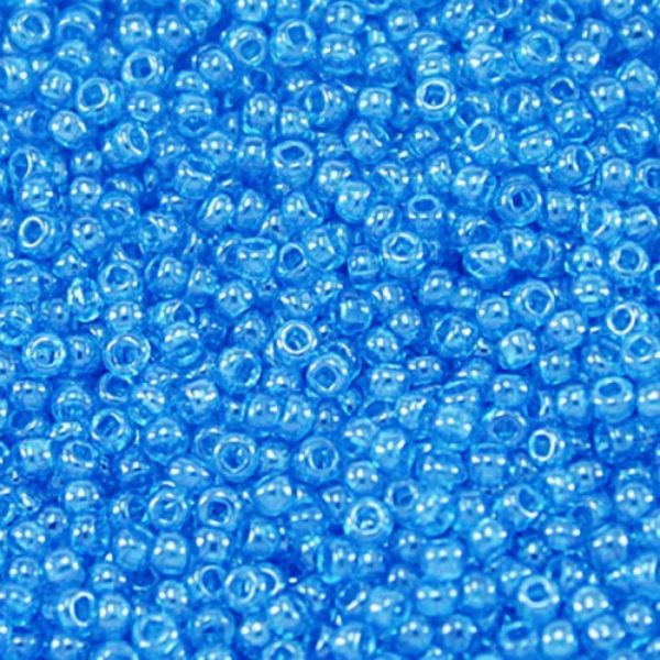 Бісер Чеський № 66000  Прозорий блакитний блискучий